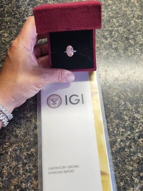 Certified PINK DIAMOND Oval Diamond Ring
